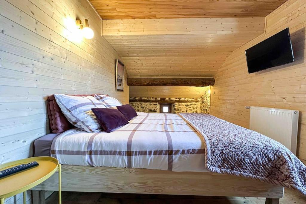 Ribera 1 - Beautiful Reformed House Parking Villa ฟอร์มิเกรส์ ภายนอก รูปภาพ
