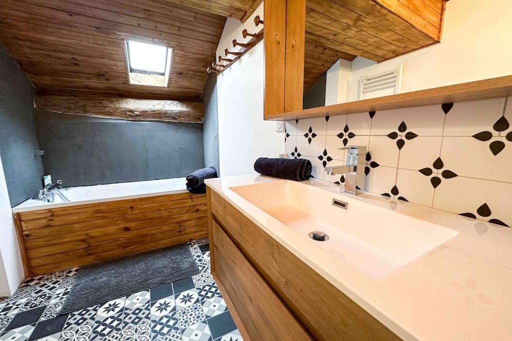 Ribera 1 - Beautiful Reformed House Parking Villa ฟอร์มิเกรส์ ภายนอก รูปภาพ